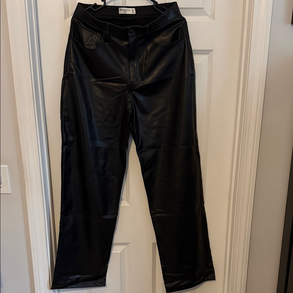 Abercrombie & Fitch High Rise Black Pants